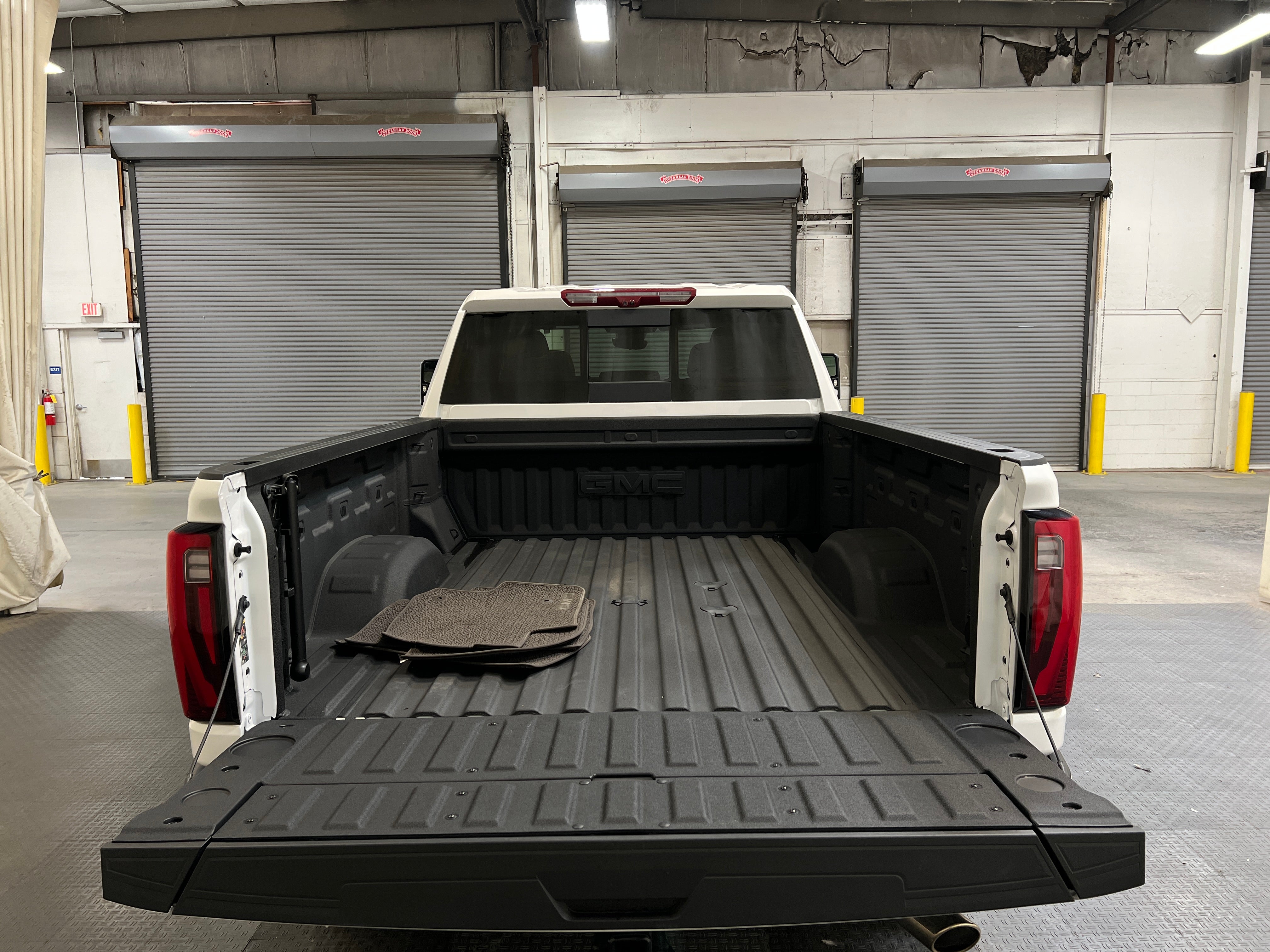 gmc sierra 2500hd 2025 1GT4URE70SF273519 image gmc sierra 2500hd 2025 1GT4URE70SF273519 image